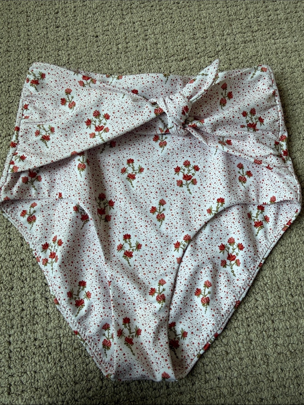 Minnow High-Waist Floral Tie-Shoulder Bikini Top (S) and Bottom (M)- Red Floral - Picture 3 of 10
